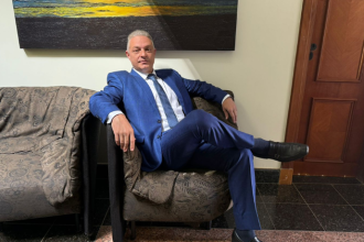 Leonardo Siade Manzan apresenta os obstáculos regulatórios e fiscais que impactam a integração das fontes renováveis.