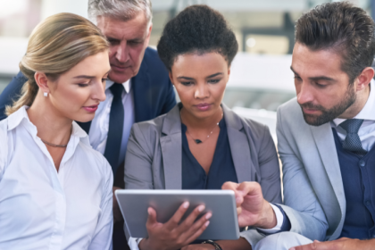Regulação das plataformas digitais volta ao centro do debate político: o que pode mudar para usuários e empresas de tecnologia no Brasil?